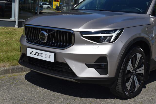 Volvo XC40 T5 262 PK Plug-in hybrid Ultimate Bright | Leder | Panodak | ACC | 360 camera | Stoelverwarming | H&K