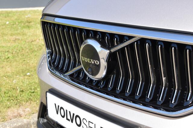 Volvo XC40 T5 262 PK Plug-in hybrid Ultimate Bright | Leder | Panodak | ACC | 360 camera | Stoelverwarming | H&K
