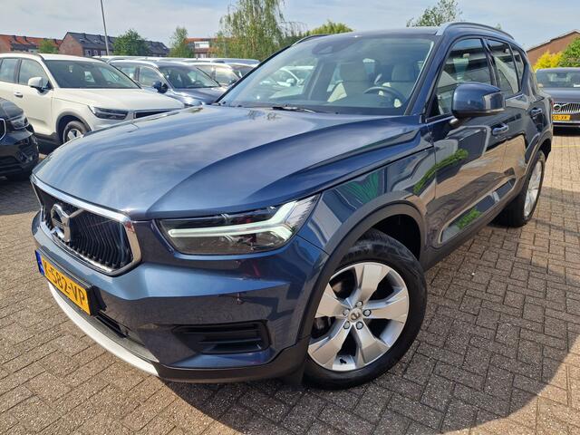 Volvo XC40 1.5 T2 Momentum Beige leder | Camera