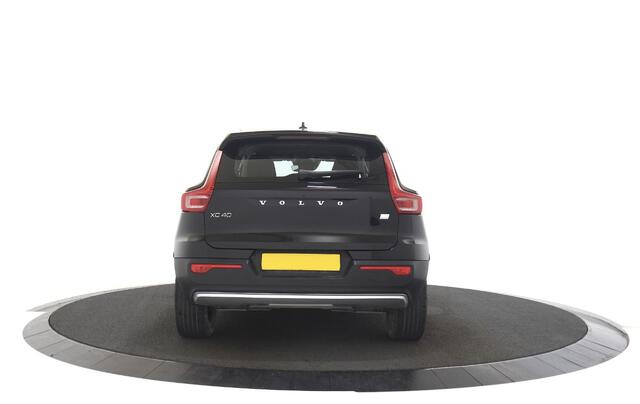 Volvo XC40 1.5 T5 Recharge Inscription Expression Navigatiesysteem / Elektrisch bedienbare achterklep / Parkeersensor voor
