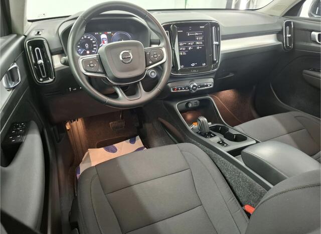 Volvo XC40 1.5 T5 Recharge Inscription Expression Navigatiesysteem / Elektrisch bedienbare achterklep / Parkeersensor voor
