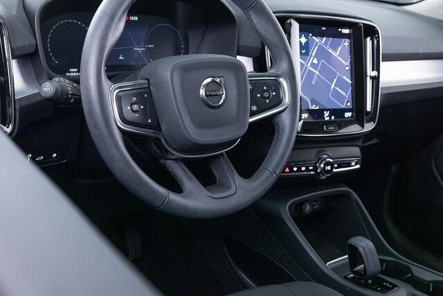Volvo XC40 T4 Recharge Inscription Expression | Full LED | NAVI | PHEV .