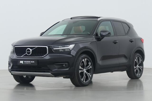 Volvo XC40 T4 AWD Momentum | Panoramadak | Leder | Trekhaak | 19 Inch | Getint Glas