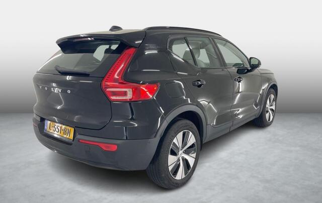 Volvo XC40 1.5 T4 Recharge R-Design Expression | Trekhaak | Blis | Adaptieve Cruise | 360° Camera | Panorama Schuifdak | Leder | Memory |