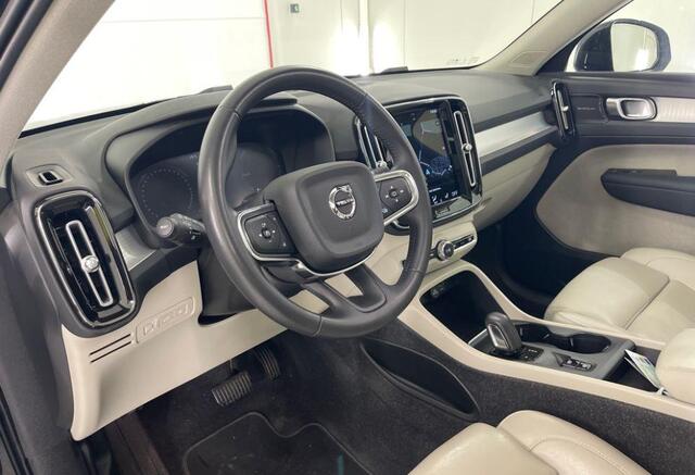 Volvo XC40 1.5 T4 Recharge R-Design Expression | Trekhaak | Blis | Adaptieve Cruise | 360° Camera | Panorama Schuifdak | Leder | Memory |