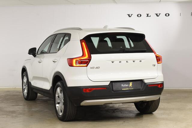 Volvo XC40 T2 129PK Business Pro / Navigatie / Parkeersensoren + Camera / Adaptieve Cruise Control / Stuur-Stoelverwarming / Elektrische Achterklep / LM Velgen