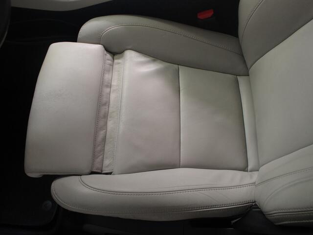Volvo XC40 T4 Inscription | Rijklaarprijs | Adaptieve Cruise |