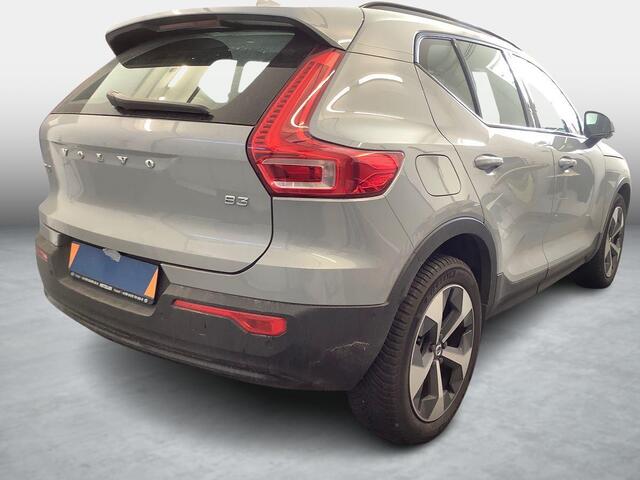 Volvo XC40 2.0 B3 Plus Dark | Harman/Kardon | Memory | Zitting verlengers | parkeersensoren vóór en achter | Google auto | Full LED | verwarmde voorstoelen en stuurwiel |