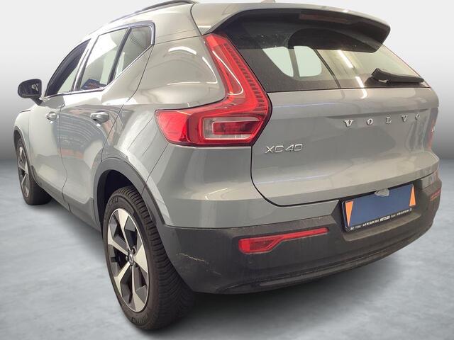 Volvo XC40 2.0 B3 Plus Dark | Harman/Kardon | Memory | Zitting verlengers | parkeersensoren vóór en achter | Google auto | Full LED | verwarmde voorstoelen en stuurwiel |