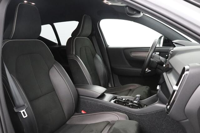 Volvo XC40 1.5 T3 R-Design | Trekhaak | Elektrisch bedienbare achterklep | Achteruitrijcamera |