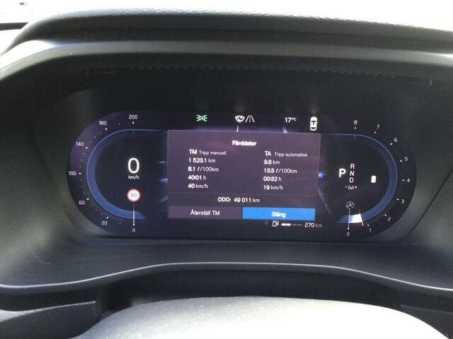 Volvo XC40 2.0 B4 Core | Blis | Adaptieve Cruise controle | Zitting verlengers | Standkachel | Stuur + Stoel verwarming |