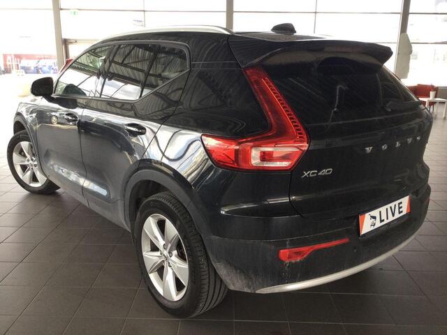 Volvo XC40 2.0 B4 Core | Blis | Adaptieve Cruise controle | Zitting verlengers | Standkachel | Stuur + Stoel verwarming |