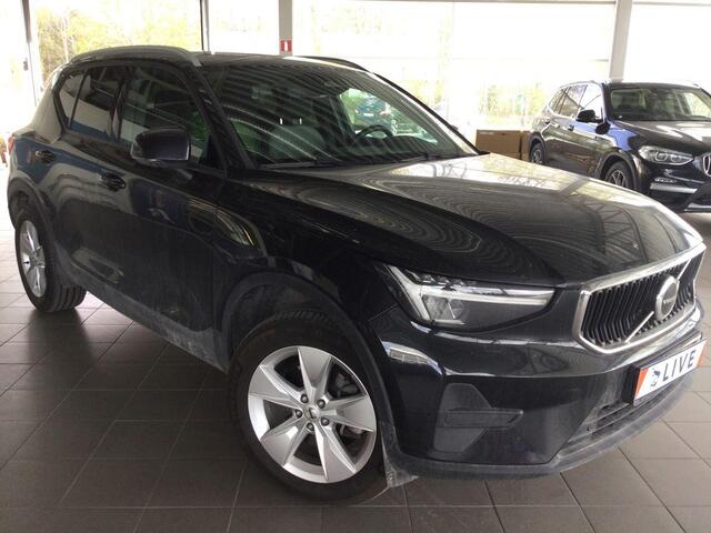 Volvo XC40 2.0 B4 Core | Blis | Adaptieve Cruise controle | Zitting verlengers | Standkachel | Stuur + Stoel verwarming |
