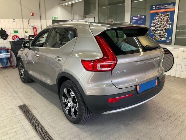 Volvo XC40 2.0 B4 Inscription | Trekhaak | 2000KG Trekgewicht | Leder | Adaptieve Cruise controle | Camera | Keyless |