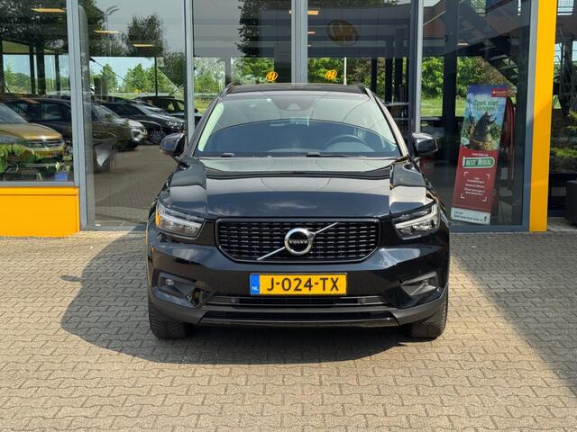 Volvo XC40 1.5 T4 R-Design - Camera - Adap cruise - trekhaak electr. -1e ei
