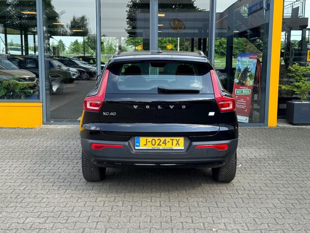 Volvo XC40 1.5 T4 R-Design - Camera - Adap cruise - trekhaak electr. -1e ei