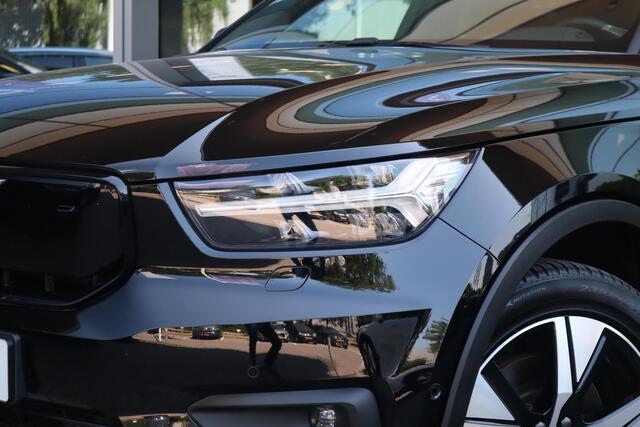 Volvo XC40 Recharge Pro | Schuif-/ kanteldak| Harman Kardon audio| 360* Camera| Keyless Entry|