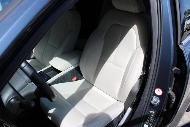 Volvo XC40 1.5 T5 Twin Engine Inscription Navigatie Leder Full-LED Plug-in Harman Kardon
