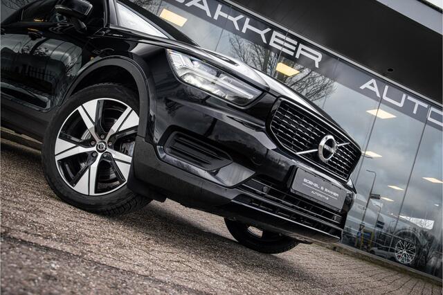 Volvo XC40 T5 Recharge R-Design Expression **Panoramadak**Trekhaak wegklapbaar**Dealer onderhouden