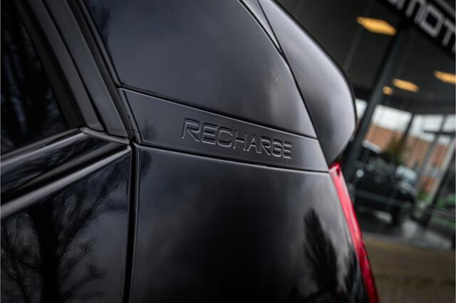 Volvo XC40 T5 Recharge R-Design Expression **Panoramadak**Trekhaak wegklapbaar**Dealer onderhouden