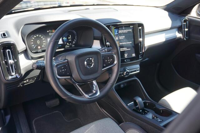 Volvo XC40 1.5 T4 Plug-in hybrid Core Bright | Facelift | Stoel verm. |