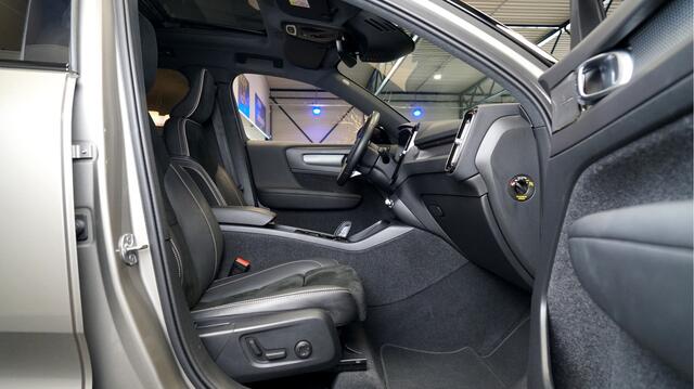 Volvo XC40 1.5 T4 155kW/211pk DCT7 Recharge R-Design PANORAMADAK + LEER/ALCANTARA + EL.STOEL MET MEMORY + STOEL-&STUURVERWARMING + ADAPT.CRUISE + LANE ASSIST + NAVI SENSUS + CARPLAY/ANDROID AUTO + KEYLESS ENTRY&GO + CAMERA + PARKSENSOREN V&A + 19" LM-VELGEN!!