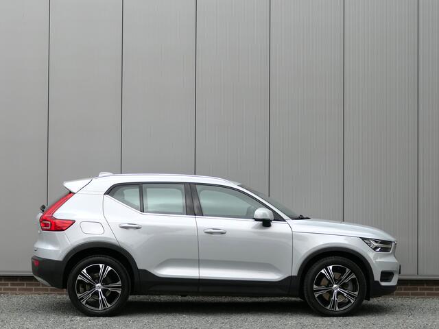 Volvo XC40 1.5 T4 Recharge Inscription Leer / Keyless Entry / 19'' / DAB+ / Navi