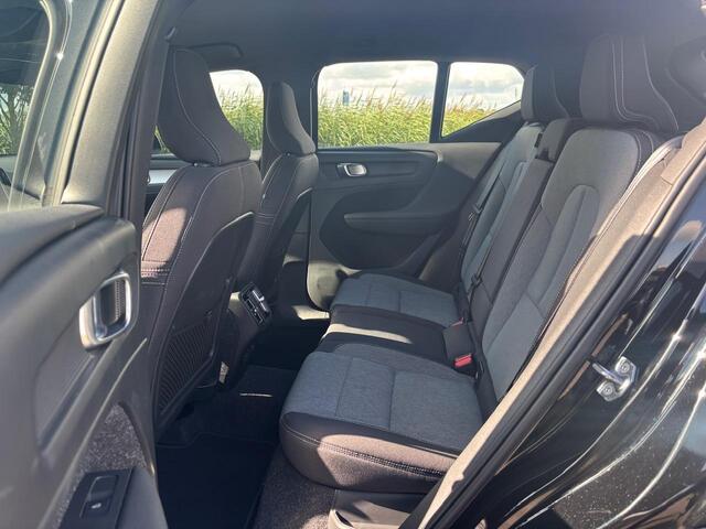 Volvo XC40 1.5 T2 Business Pro |Trekhaak|Park.Camera|Handgeschakeld
