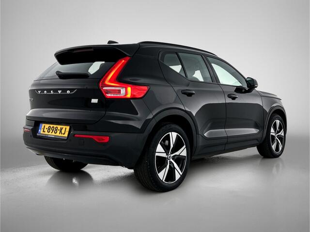 Volvo XC40 Recharge P8 AWD R-Design | Trekhaak |