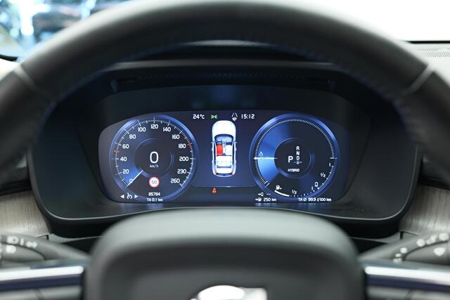 Volvo XC40 1.5 T5 Recharge Business Pro |Pano|Leder|360|Harmon&Kardon|Memory|