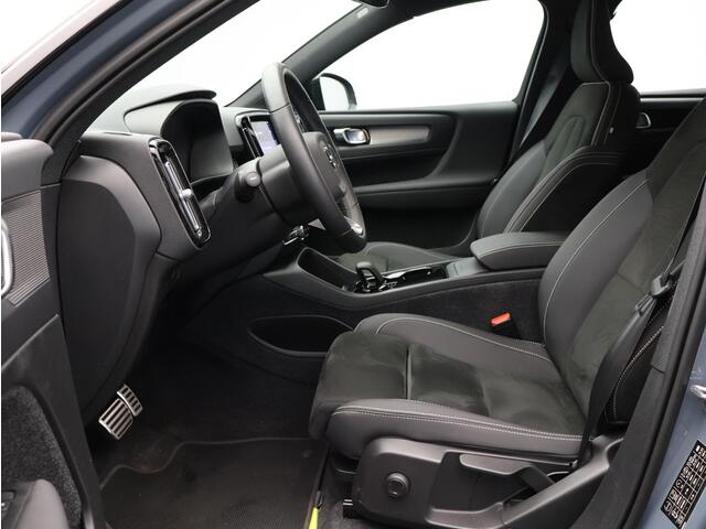Volvo XC40 Recharge Core / Stoel+stuurwielverwarming / Nubuck interieur / All Season Banden / Elektrische Achterklep / Keyless / 19" /