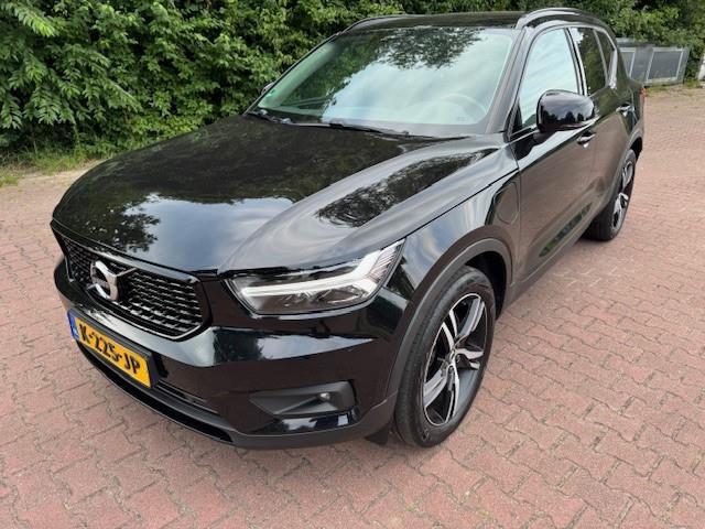 Volvo XC40 1.5 T4 RECHARGE R-DESIGN EXPRESSION/TREKHAAK/LED