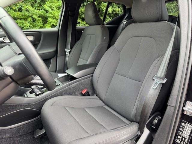 Volvo XC40 1.5 T4 RECHARGE R-DESIGN EXPRESSION/TREKHAAK/LED