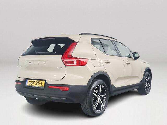 Volvo XC40 B4 Aut. Plus Dark | Harman Kardon | Parkeercamera | Trekhaak