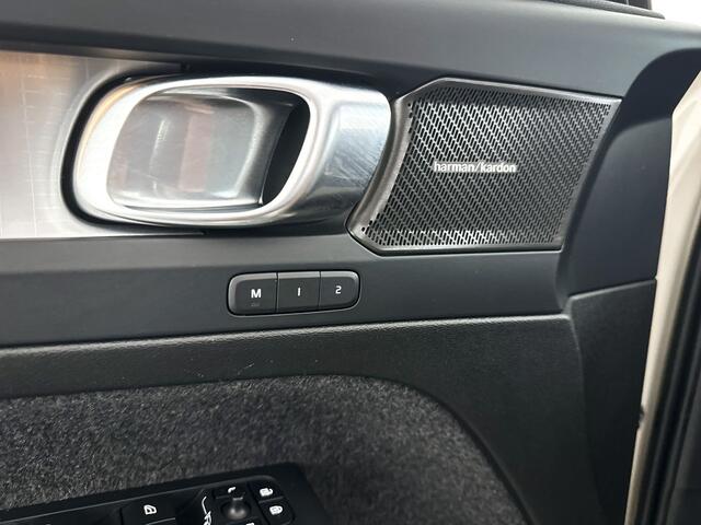 Volvo XC40 B4 Aut. Plus Dark | Harman Kardon | Parkeercamera | Trekhaak