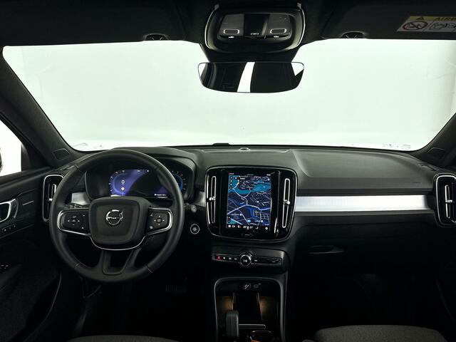 Volvo XC40 B4 Aut. Plus Dark | Harman Kardon | Parkeercamera | Trekhaak