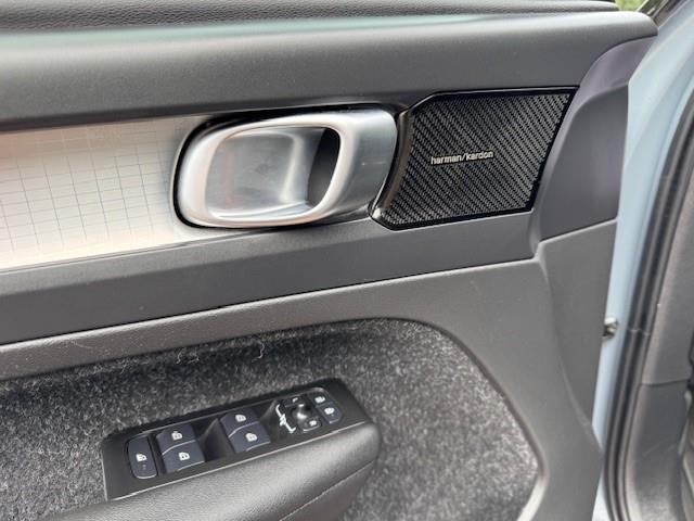Volvo XC40 1.5 T4 RECHARGE R-DESIGN EXPRESSION/THAAK/PANO/LED