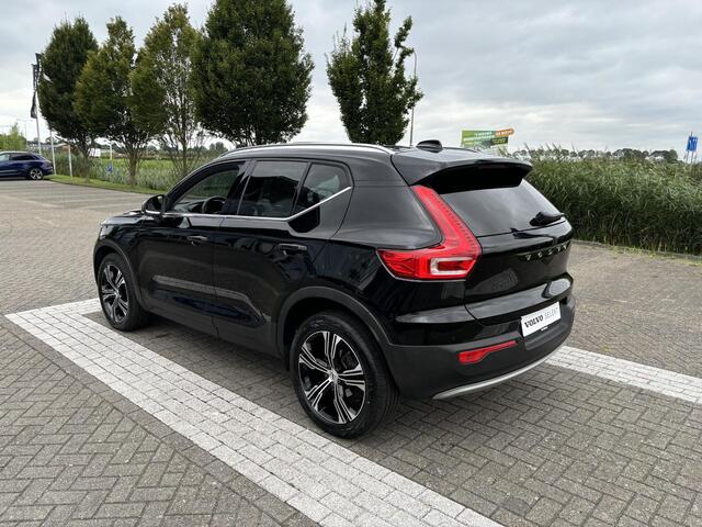 Volvo XC40 T3 Inscription | Panoramadak | DAB | Draadloos opladen