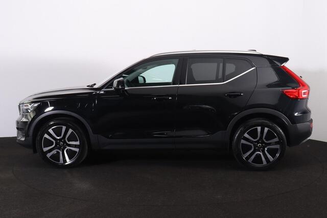 Volvo XC40 T4 Recharge Inscription Expression - IntelliSafe Assist & Surround - Panorama/schuifdak - 360º Camera - Verwarmde voorstoelen & stuurverwarming - Extra getint glas
