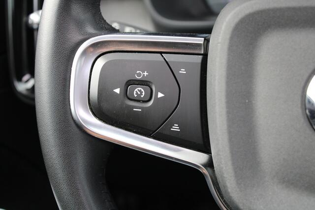 Volvo XC40 1.5 T5 Recharge Inscription - 360 camera - H&K - Memory - Pano - Trekhaak - Leder - Stoel/Stuurverwarming - BLIS - Rijklaar