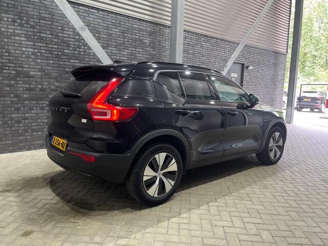 Volvo XC40 T4 Plug-in hybrid Plus Dark | ACC | Leder | BLIS | Stoel+Stuurverwarming | Keyless