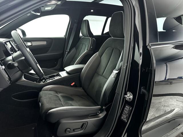 Volvo XC40 B4 Plus Black Edition | Panoramadak | 360º camera | Harman Kardon | Trekhaak