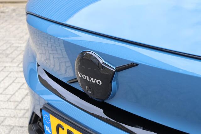 Volvo XC40 Single Motor Extended Range Ultra 82 kWh | Panoramadak | Harman Kardon | Pilot assist