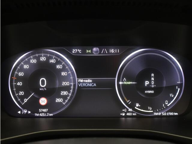 Volvo XC40 T4 Recharge Inscription / Trekhaak / 19" / Stoel+stuurwielverwarming / CarPlay / Adapt. cruise / DAB+