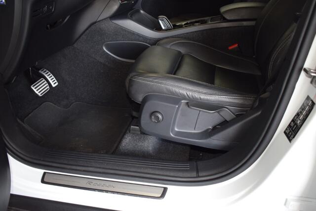 Volvo XC40 2.0 T4 190pk AUT8 R-Design Trekhaak 1800kg /Leer/ Stoelverw./ 20"LMV