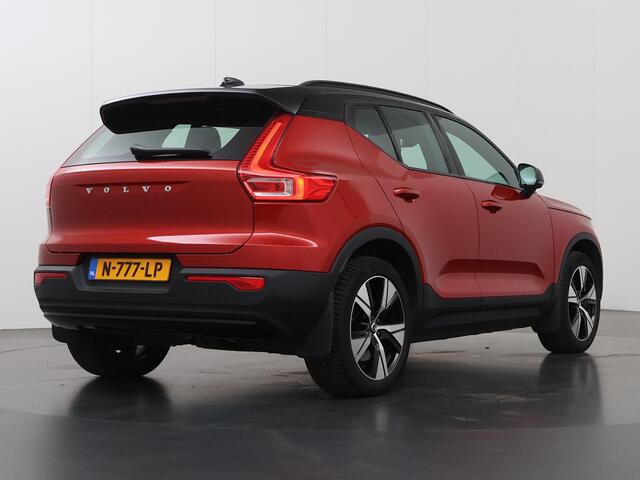 Volvo XC40 Recharge Twin Pro | Panoramadak | Navigatie | Parkeercamera | Stoelverwarming | Keyless Go | Cruise Control Adaptief |