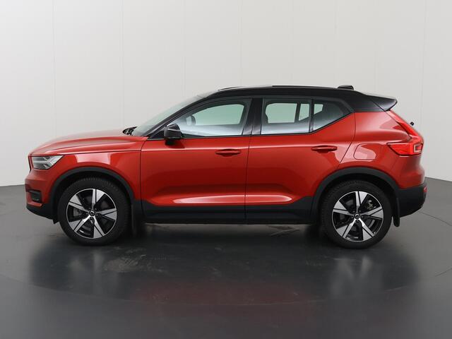 Volvo XC40 Recharge Twin Pro | Panoramadak | Navigatie | Parkeercamera | Stoelverwarming | Keyless Go | Cruise Control Adaptief |