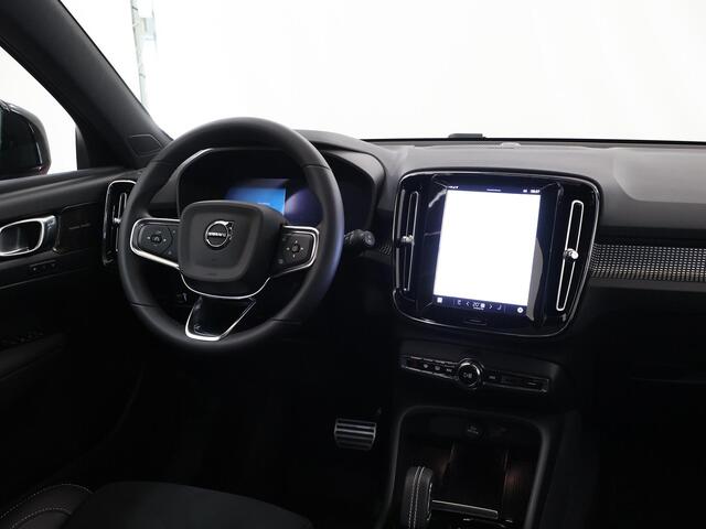 Volvo XC40 Recharge Twin Pro | Panoramadak | Navigatie | Parkeercamera | Stoelverwarming | Keyless Go | Cruise Control Adaptief |