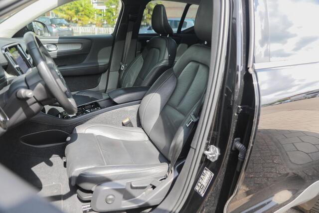 Volvo XC40 1.5 T5 Recharge Inscription | Trekhaak elektrisch wegklapbaar | H&K | Schuif-kantel dak