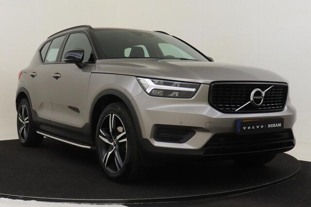 Volvo XC40 T2 AUT. R-DESIGN -ADAP.CRUISE|CAMERA|19"|VERW.VOORRUIT|INDUC.CHARGE